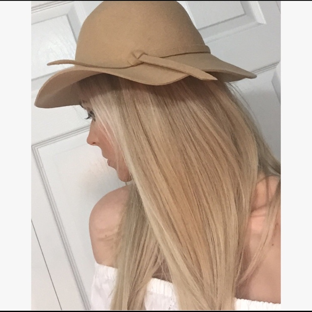 NWT wool hat